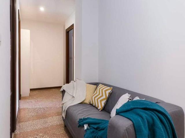 Viale Giovanni Vicini, Bologna, Emilia Romagna 40134