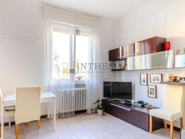 Viale Giovanni Suzzani 92 bilocale 66mq