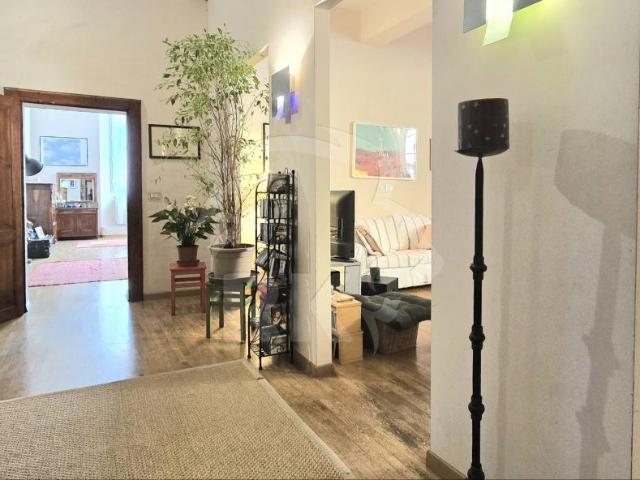 Viale Giosuè Carducci 4 6 vani 209mq