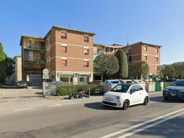 Viale Giacomo Matteotti 15 quadrilocale 100mq