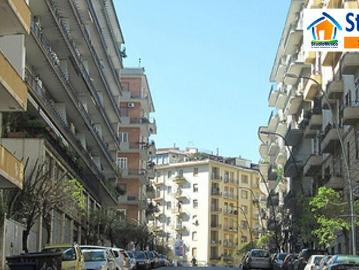 Viale MIchelangelo VOMERO/ VOMERO ALTO 9 vani 150mq