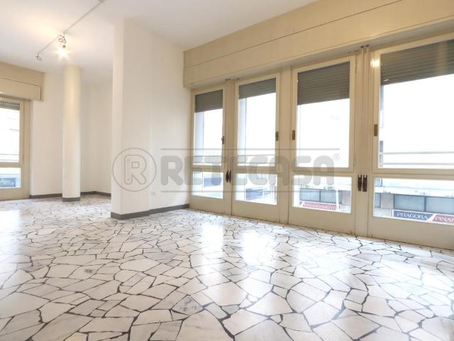 Viale Milano 56 308mq