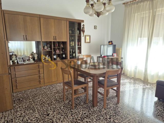 Via Alessandro Cicognini trilocale 115mq