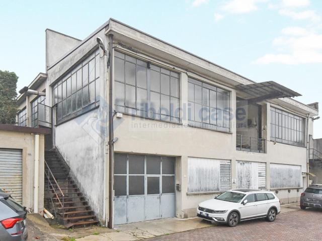 VIALE MONZA 400mq