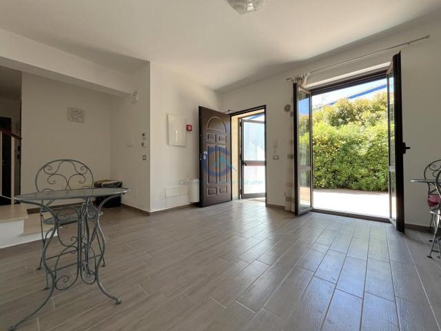 Viale Nausicaa 111 7 vani 225mq