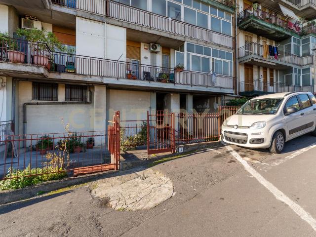 Viale Nitta 16b 7 vani 147mq