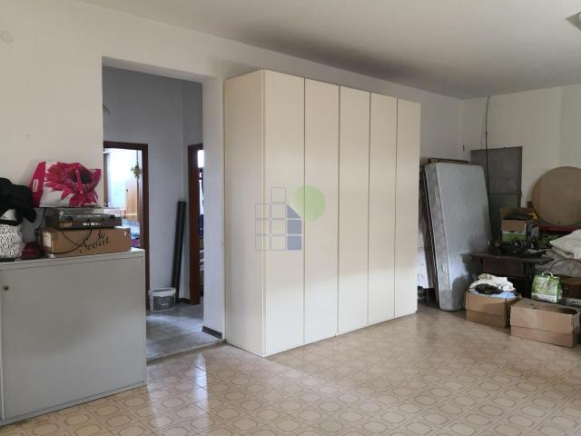 Viale Padre Nicola MagriMagri 81 trilocale 110mq