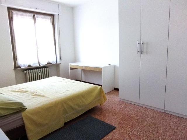 Viale Piacenza 79 5 vani 110mq