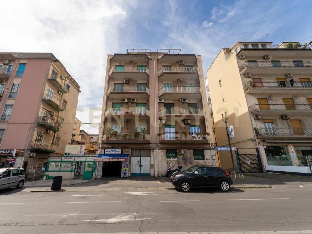 Viale Raffaello Sanzio 20 trilocale 108mq