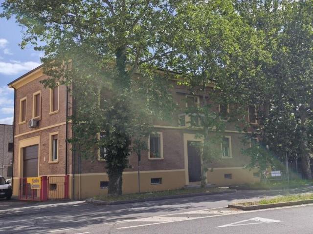 Viale Raimondo Montecuccoli 4 quadrilocale 112mq