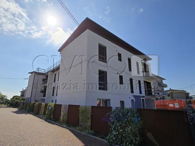 Viale Riviera Berica 26 5 vani 158mq
