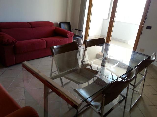 viale s. bartolomeo 5 vani 107mq