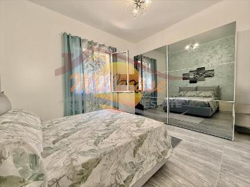 Viale Scala Greca quadrilocale 103mq