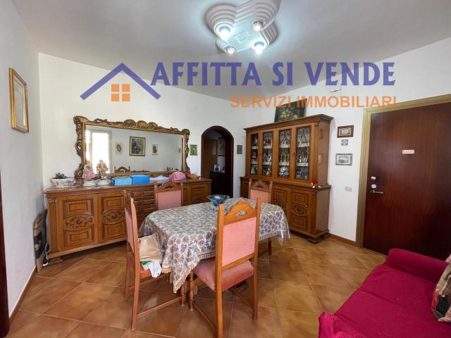Viale Santa Panagia 168 trilocale 80mq