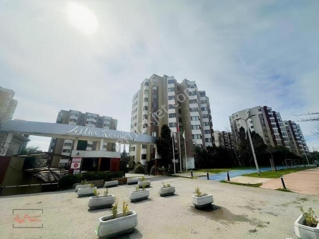Viaport Karşısı Atlas Residence Eşyalı Giyinme Odalı 75m2 1+1,5