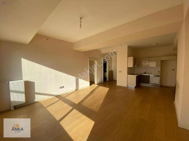 Viaport Venezia'da 92 M2 Avm Mnz Boş Kiralık 1+1 Daire