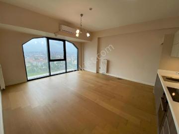 Viaport Venezia'da Şhr Mnz Oturuma Hzr Kiralık 1+1 Daire