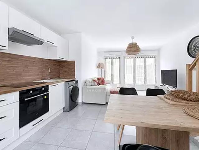 Viarmes 95270 Achat / Vente appartement 2 pièces t2 terrasse cave