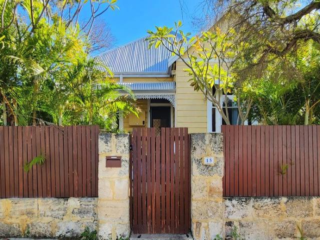 VIBRANT LIVING IN WEST LEEDERVILLE @ $1200 per week