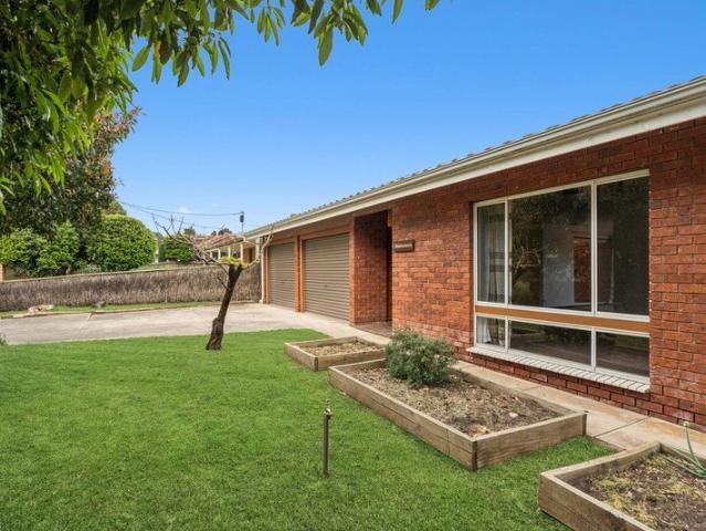 Vibrant Location, Convenient Lifestyle & Exceptional Potential