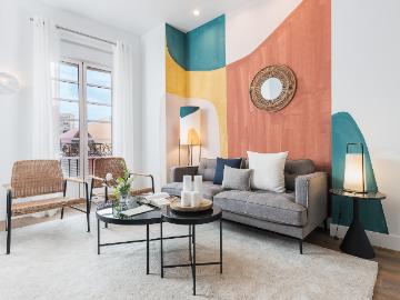 Vibrant 2 bedroom apartment in a historical neighborhood