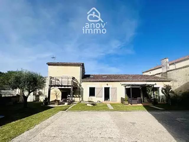 Vibrac 16120 Achat / Vente maison 14 pièces t14 piscine