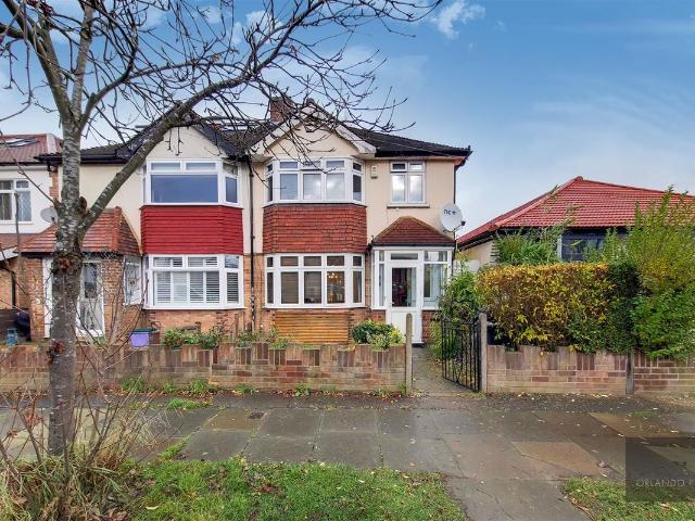 Victory Avenue, Morden SM4, 4 bed semi detached house to rent, £2,900 pcm | PrimeLocation
