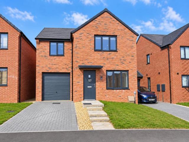 Victory Close, Consett, DH8 3 bed detached house to rent £1,100 pcm £254 pw