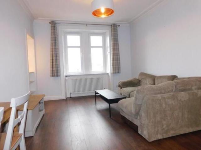 Victor Park Terrace, Edinburgh, EH12 8BA