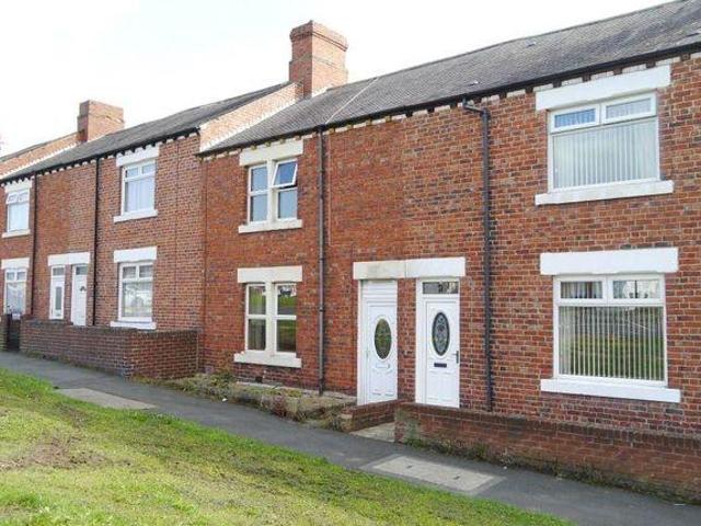 Victoria Terrace, Newcastle upon Tyne 3 bed terraced house to rent £950 pcm £219 pw
