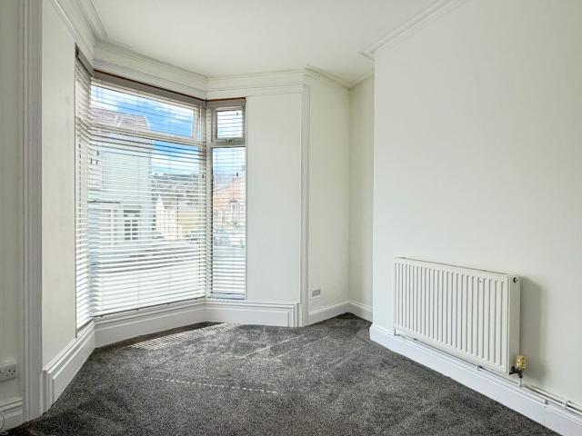 Victoria Terrace, Swansea SA1, 2 bed end terrace house to rent, £900 pcm | PrimeLocation