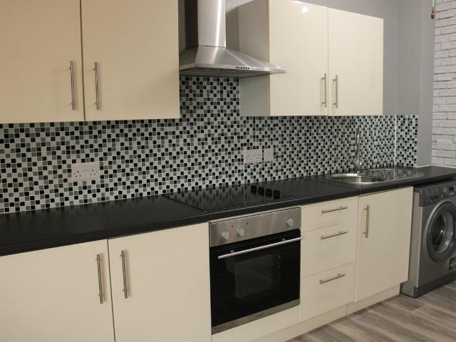Victoria Apartments, Prestatyn LL19, 2 bed flat to rent, £850 pcm | PrimeLocation