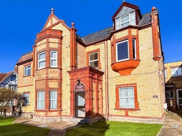 Victoria Avenue, Swanage, 2 Bedroom Ground
