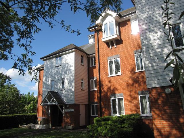 Victoria Chase, North Station Road CO1, 2 bed flat to rent, £1,200 pcm | PrimeLocation