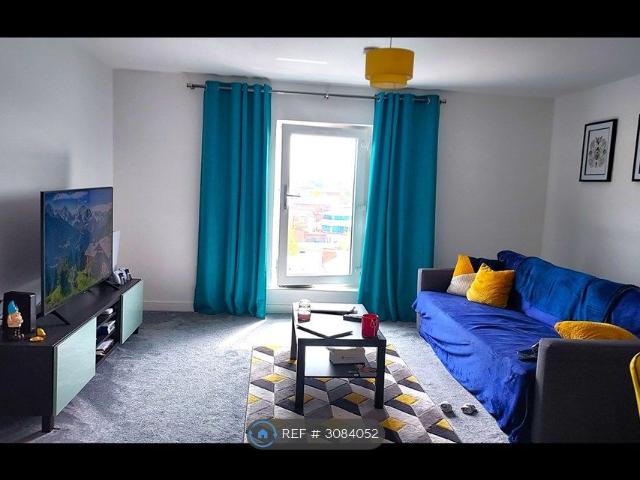 Victoria Court, West Bromwich B70, 1 bed flat to rent, £880 pcm | PrimeLocation