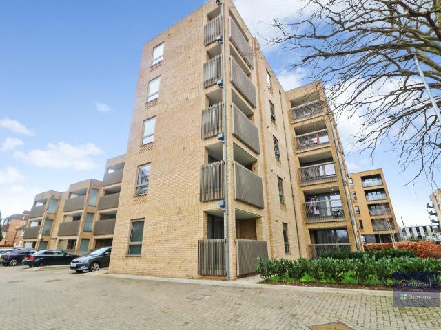 Victoria Crescent, La Riviere, Ashford TN23, 1 bed flat to rent, £1,095 pcm | PrimeLocation