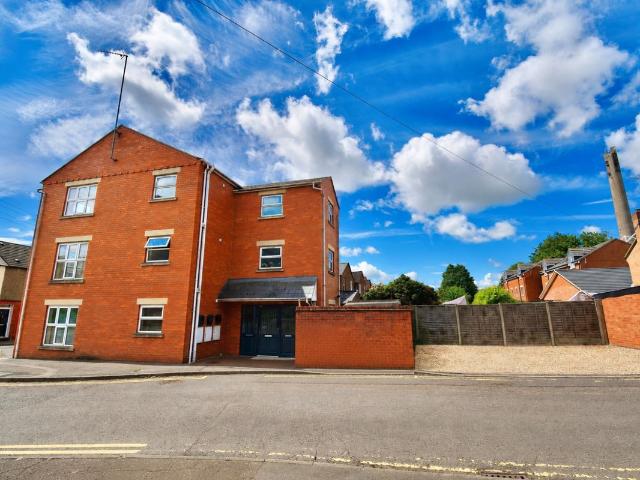 Victoria House, Melbourne Road, Northampton NN5, 1 bed flat to rent, £825 pcm | PrimeLocation