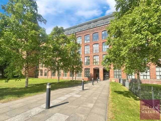 Victoria Mill, Houldsworth Street. 1 bed flat to rent £700 pcm £162 pw
