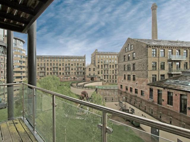 Victoria Mills, Salts Mill Road. 1 bed flat to rent £795 pcm £183 pw
