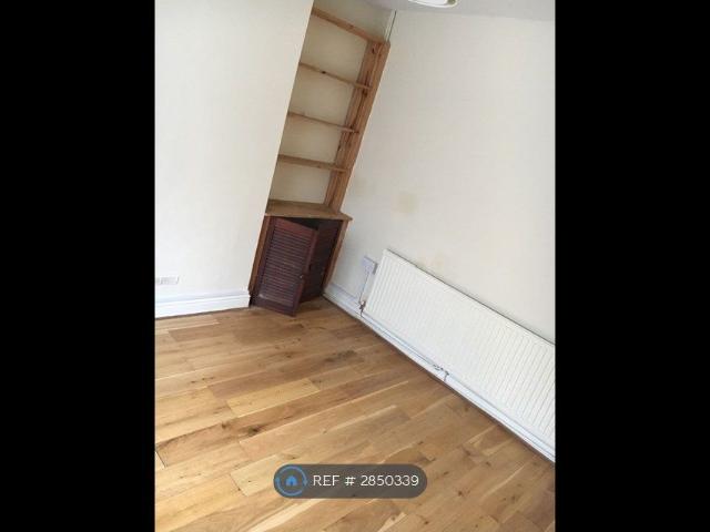 Victoria Parade, Bristol BS5, 3 bed terraced house to rent, £2,000 pcm | PrimeLocation