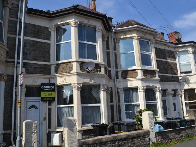 Victoria Park, Fishponds, Bristol BS16, 6 bed shared accommodation to rent, £3,450 pcm | PrimeLocation