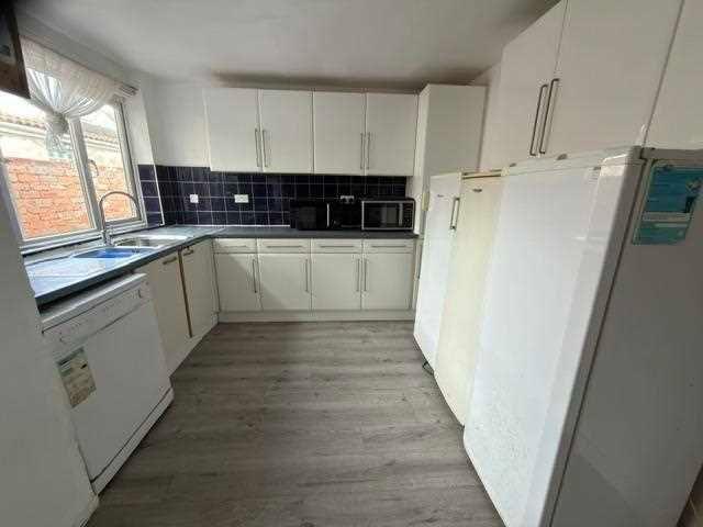 Victoria Park, Fishponds, Bristol BS16, 6 bed terraced house to rent, £3,750 pcm | PrimeLocation