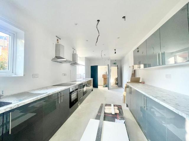 Victoria Park Road, Leicester LE2, Property to rent, £750 pcm | PrimeLocation