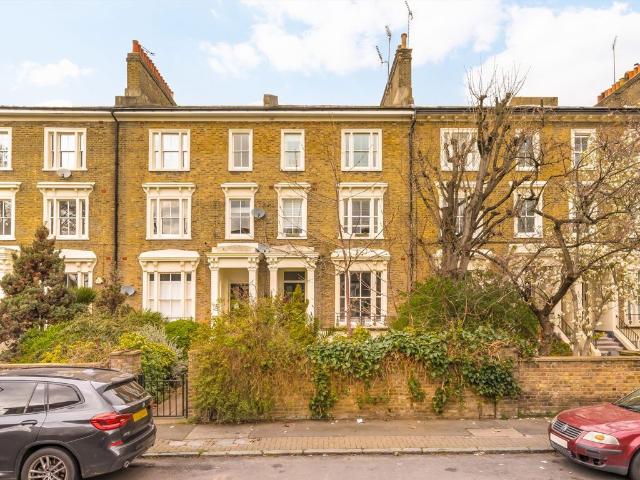 Victoria Park Road, Victoria Park E9, 1 bed flat to rent, £2,300 pcm | PrimeLocation