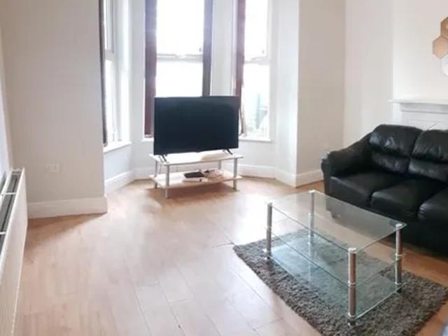 Victoria Road, Manchester, M14 6BG, United Kingdom | 8 bed duplex for rent #134167362 | Rentberry