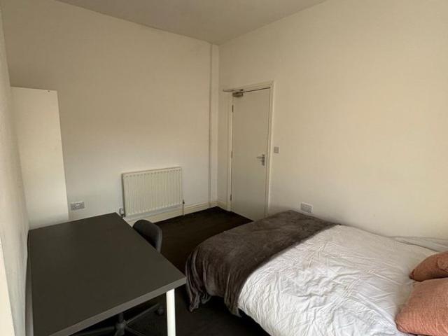 Victoria Road, Middlesbrough TS1, 5 bed shared accommodation to rent, £445 pcm | PrimeLocation