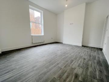 Victoria Road North, Southsea, PO5 1 bed flat to rent £1,000 pcm £231 pw