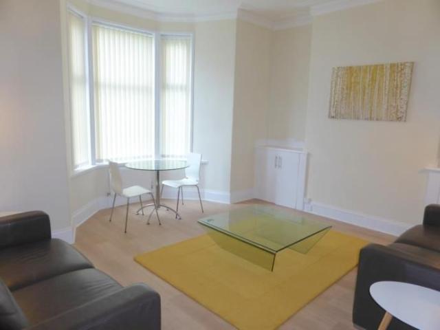 Victoria Road, Aberdeen AB11, 1 bed flat to rent, £525 pcm | PrimeLocation