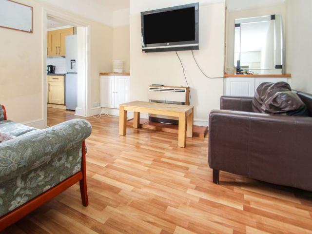 Victoria Road, Bournemouth, BH1
