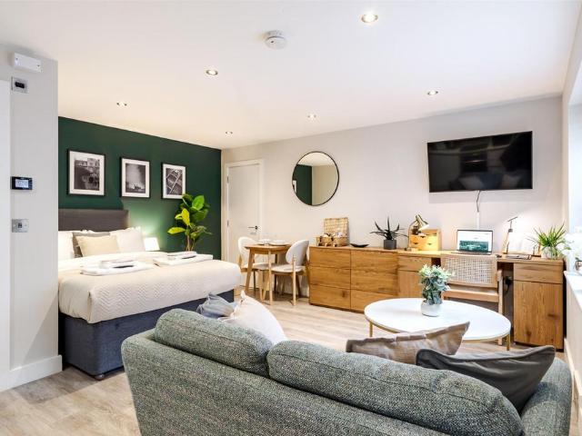 Victoria Road, Cambridge CB4 1 bed flat to rent £1,950 pcm £450 pw